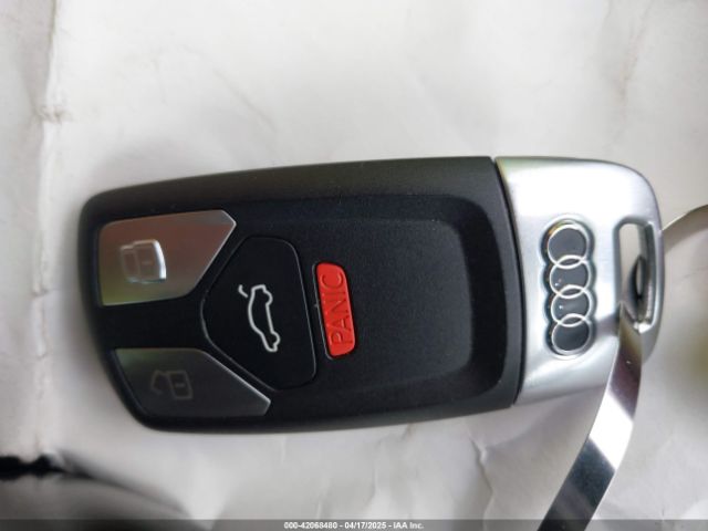 WA1LHAF70JD054404 Audi Q7 2.0t Premium
