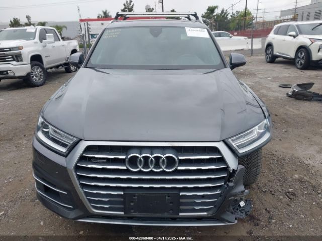 WA1LHAF70JD054404 Audi Q7 2.0t Premium