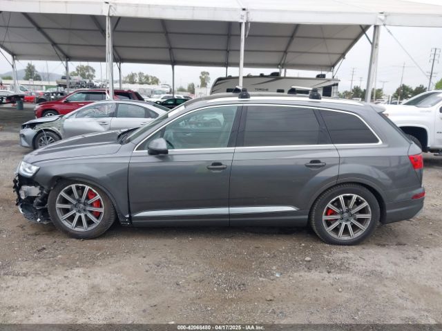 WA1LHAF70JD054404 Audi Q7 2.0t Premium