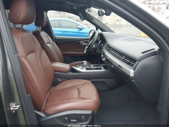 WA1LHAF70JD054404 Audi Q7 2.0t Premium