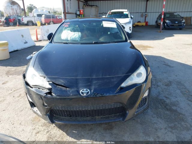 JF1ZNAA11E8702526 Scion FR-S
