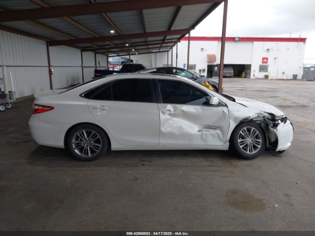 4T1BD1FK2FU142956 Toyota Camry Hybrid Se