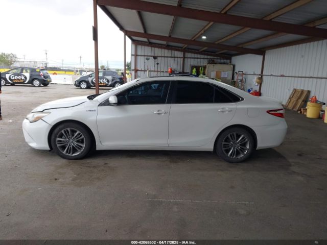 4T1BD1FK2FU142956 Toyota Camry Hybrid Se