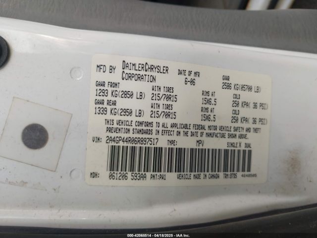 2006 CHRYSLER TOWN & COUNTRY 2A4GP44R06R897517 Photo 8