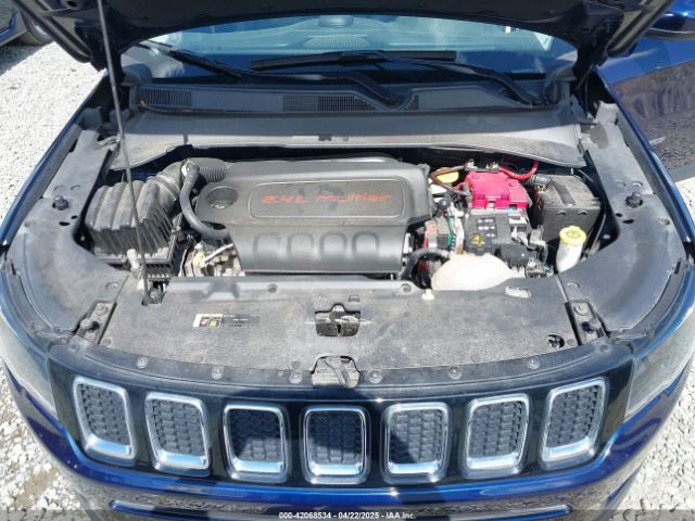 3C4NJDBB3KT846931 Jeep Compass Latitude 4x4