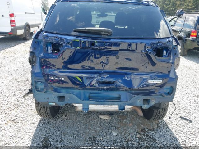 3C4NJDBB3KT846931 Jeep Compass Latitude 4x4