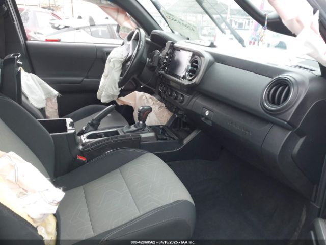 3TMCZ5AN3MM374132 Toyota Tacoma 4wd Trd Off Road