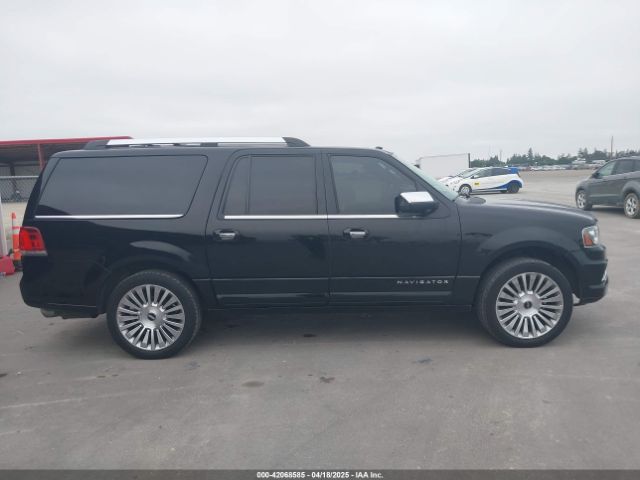 5LMJJ3LT5HEL12363 Lincoln Navigator L Reserve