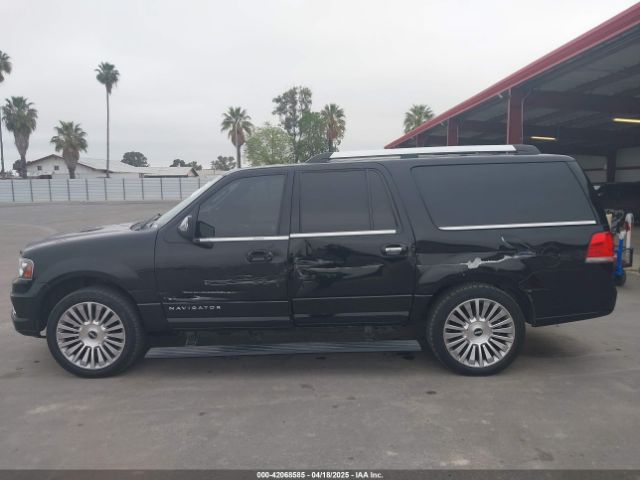 5LMJJ3LT5HEL12363 Lincoln Navigator L Reserve