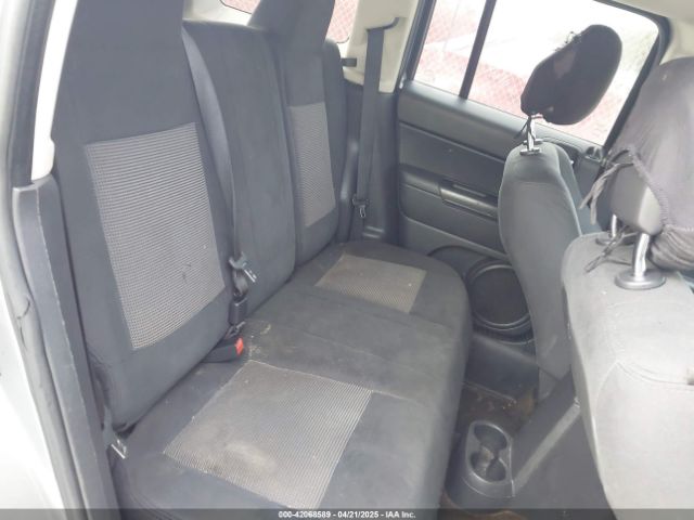 1C4NJPBA4ED812192 Jeep Patriot Sport