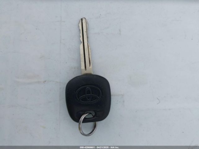 5TDKK3DC8ES492936 Toyota Sienna Le V6 8 Passenger