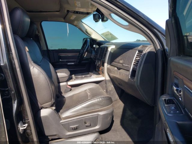 3C6UR5FL1EG265977 RAM 2500 Laramie