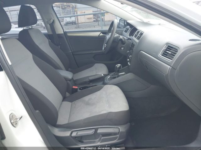 3VW2B7AJ9HM327649 Volkswagen Jetta 1.4t S