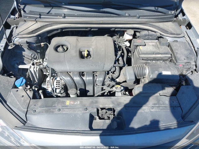 KMHD74LF1KU804058 Hyundai ELANTRA SE