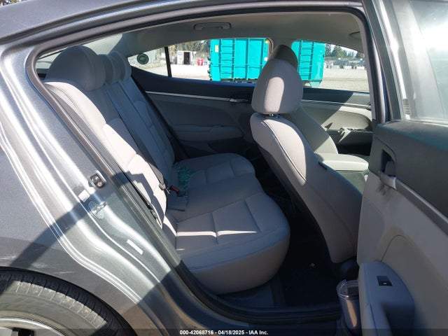 KMHD74LF1KU804058 Hyundai ELANTRA SE