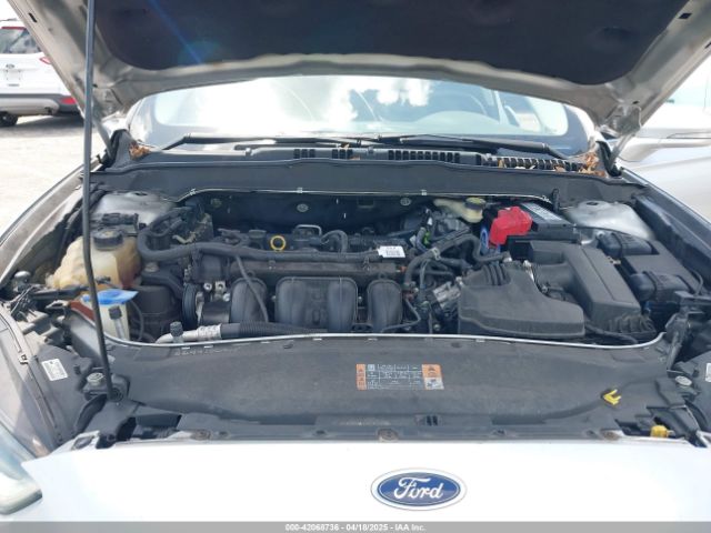 3FA6P0H75GR275015 Ford FUSION SE