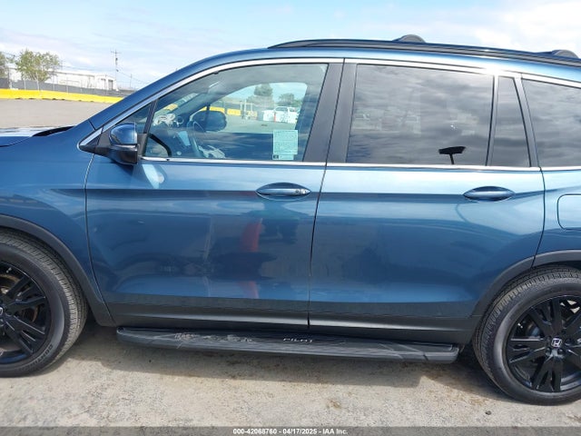 5FNYF6H26NB015556 Honda Pilot Awd Special Edition