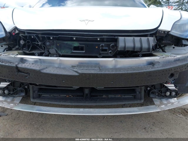 5YJ3E1EC2MF096681 Tesla Model 3 Performance Dual Motor All-wheel Drive