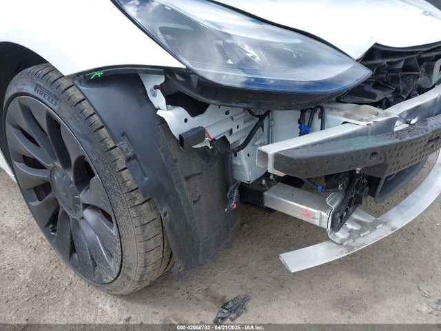 5YJ3E1EC2MF096681 Tesla Model 3 Performance Dual Motor All-wheel Drive