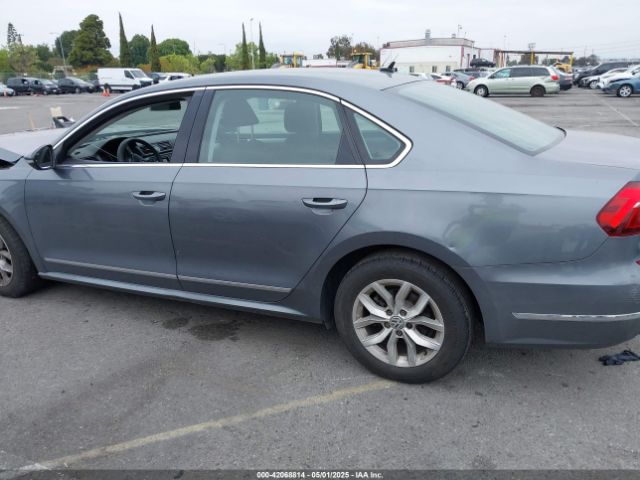 1VWAT7A34HC078186 Volkswagen Passat 1.8t S