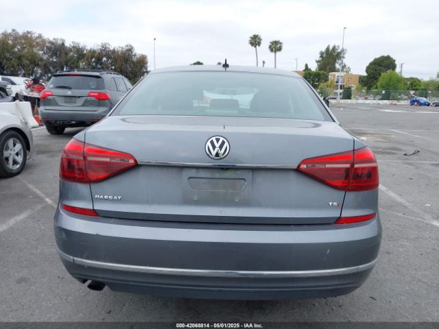 1VWAT7A34HC078186 Volkswagen Passat 1.8t S