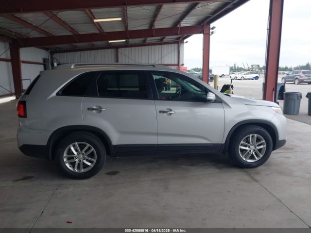5XYKT4A64FG589597 KIA SORENTO LX