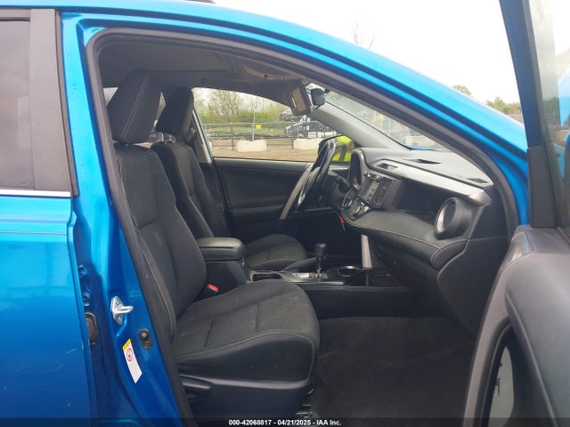 Toyota Rav4 Xle 2017 JTMRFREV4HJ123496 Image 5