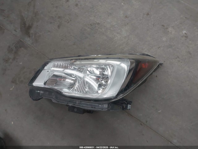 Subaru naturally aspirated u5 2018 JF2SJAAC7JH557173 Image 12