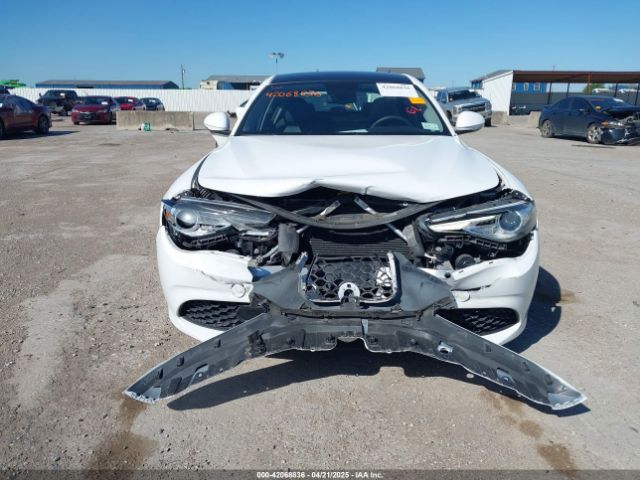 ZARFAECN9J7572470 Alfa Romeo Giulia Ti Sport Rwd