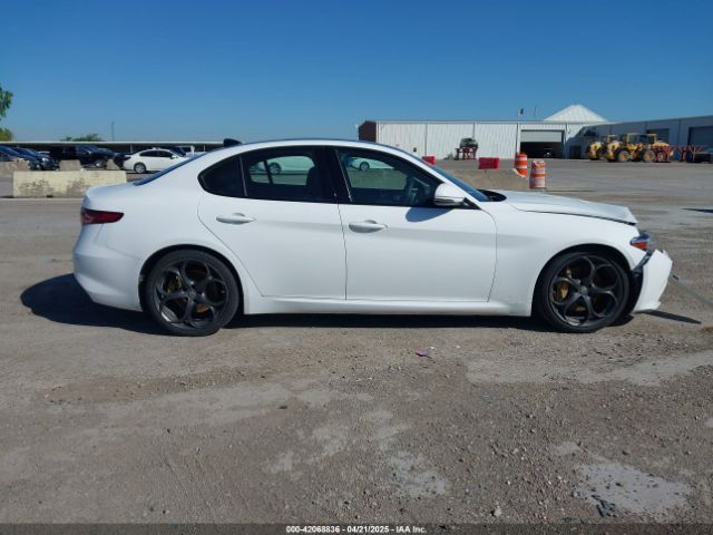 ZARFAECN9J7572470 Alfa Romeo Giulia Ti Sport Rwd