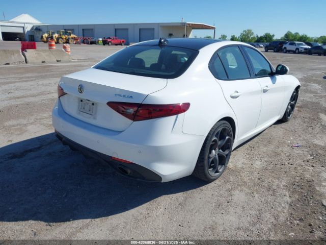 ZARFAECN9J7572470 Alfa Romeo Giulia Ti Sport Rwd