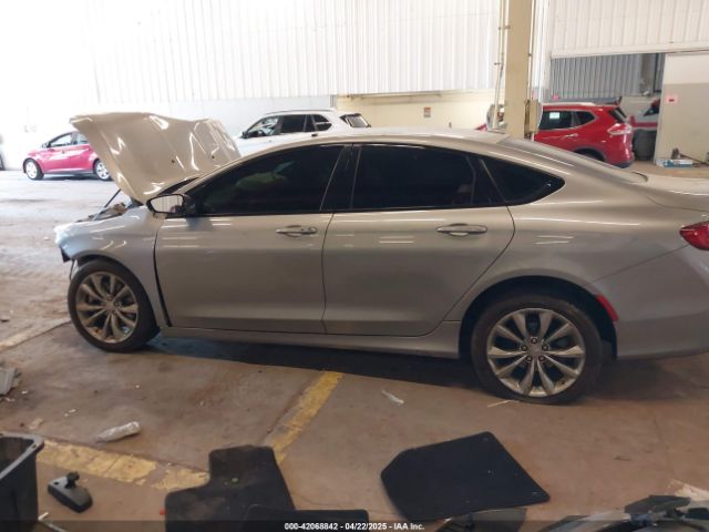 1C3CCCDG2FN610754 Chrysler 200 S