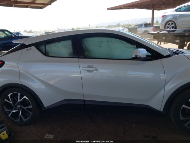 NMTKHMBX5NR147226 Toyota C-HR XLE