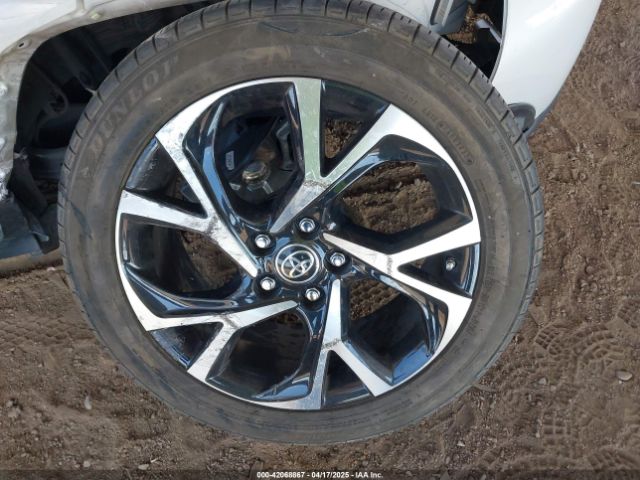 NMTKHMBX5NR147226 Toyota C-HR XLE