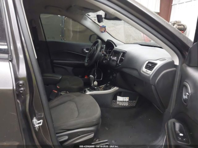 3C4NJDAB0LT145542 Jeep Compass Sport 4x4