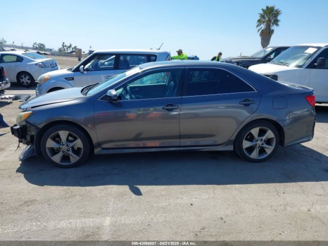 4T1BF1FK2EU843070 Toyota Camry Se Sport