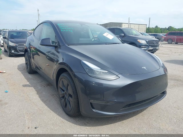 2025 TESLA MODEL Y 7SAYGDEE1SA360909 Photo 0