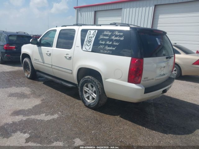 2013 GMC YUKON XL 1500 1GKS2KE71DR321815 Photo 2