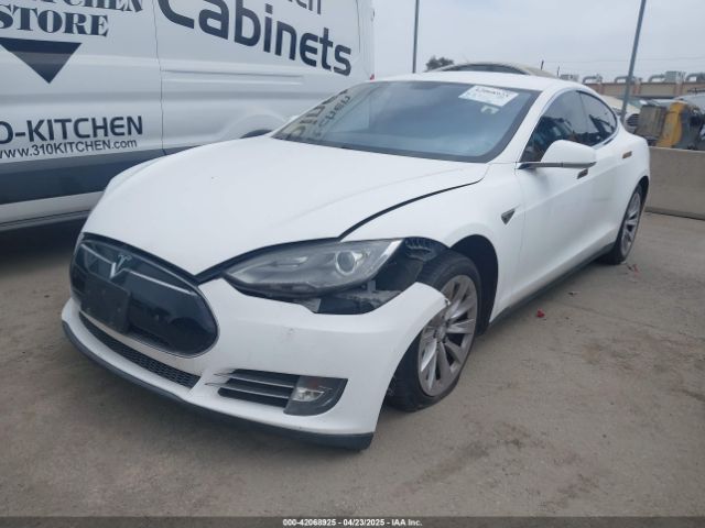 5YJSA1H16EFP32585 Tesla Model S P85