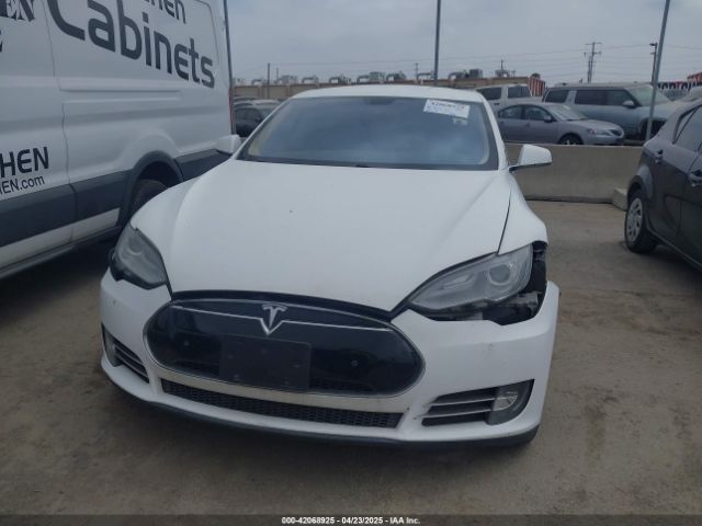 5YJSA1H16EFP32585 Tesla Model S P85