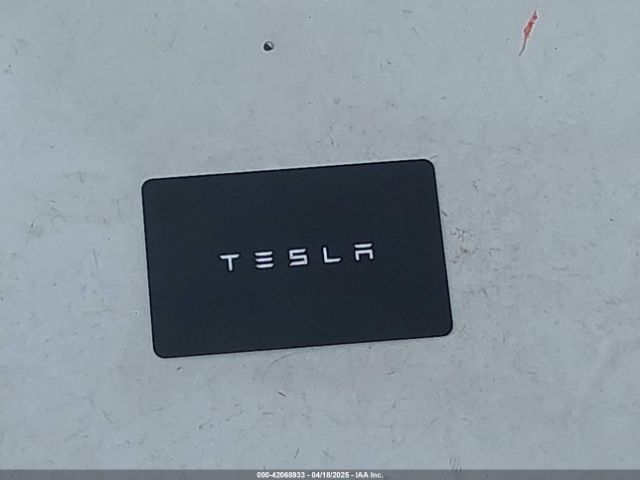 7SAYGAEE1RF085988 Tesla Model Y Long Range Dual Motor All-wheel Drive