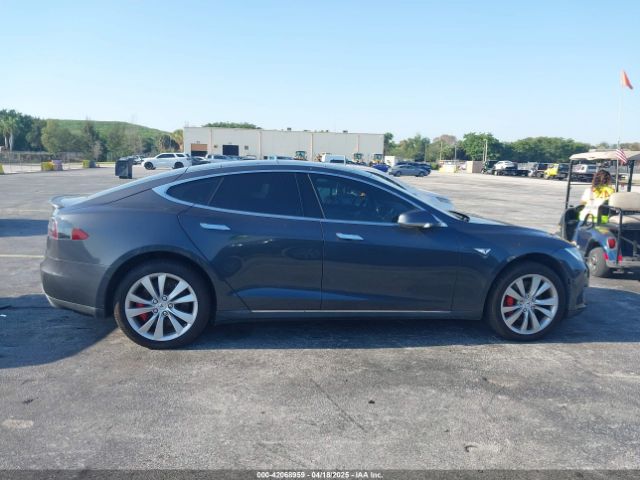 5YJSA1H46FF082264 Tesla Model S 85d/p85d