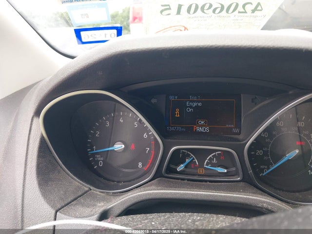 1FADP3K29GL395114 Ford FOCUS SE