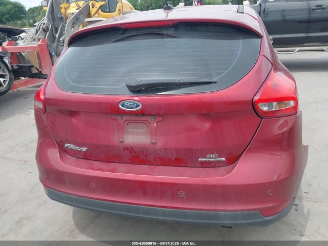 1FADP3K29GL395114 Ford FOCUS SE