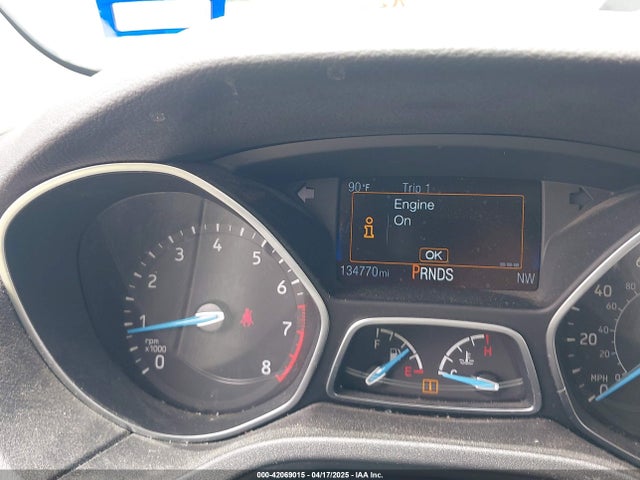 1FADP3K29GL395114 Ford FOCUS SE