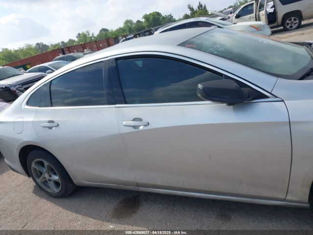 1G1ZB5ST4HF192093 Chevrolet MALIBU LS