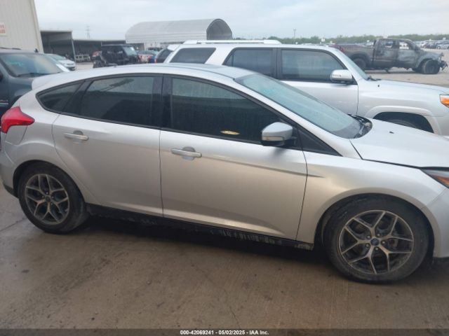 1FADP3M20HL244452 Ford FOCUS SEL