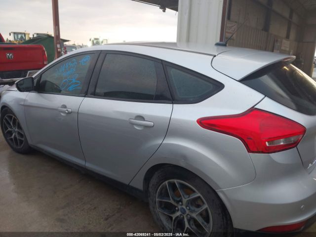 1FADP3M20HL244452 Ford FOCUS SEL