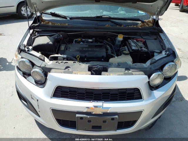 1G1JC5SH0E4210327 Chevrolet Sonic Lt Auto