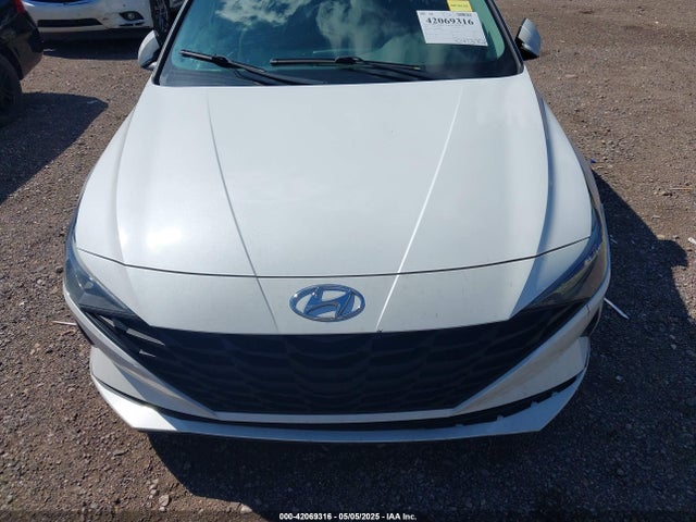 5NPLL4AG0MH040059 Hyundai ELANTRA SE
